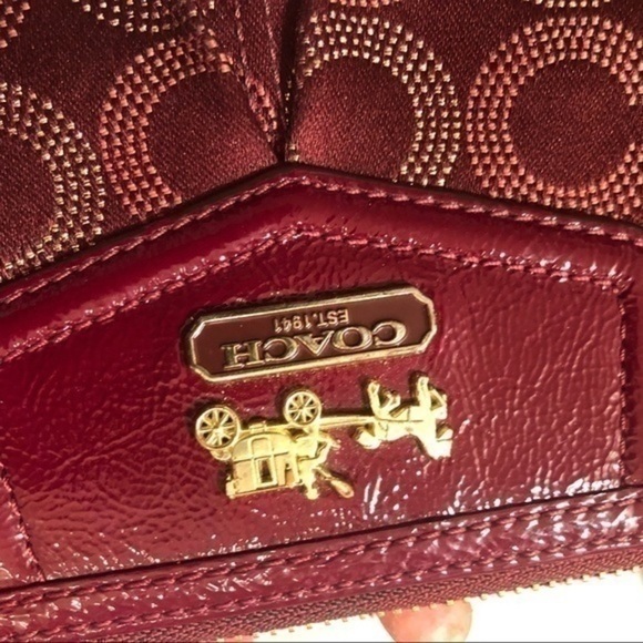 Coach Madison optic c large wristlet clutch bag